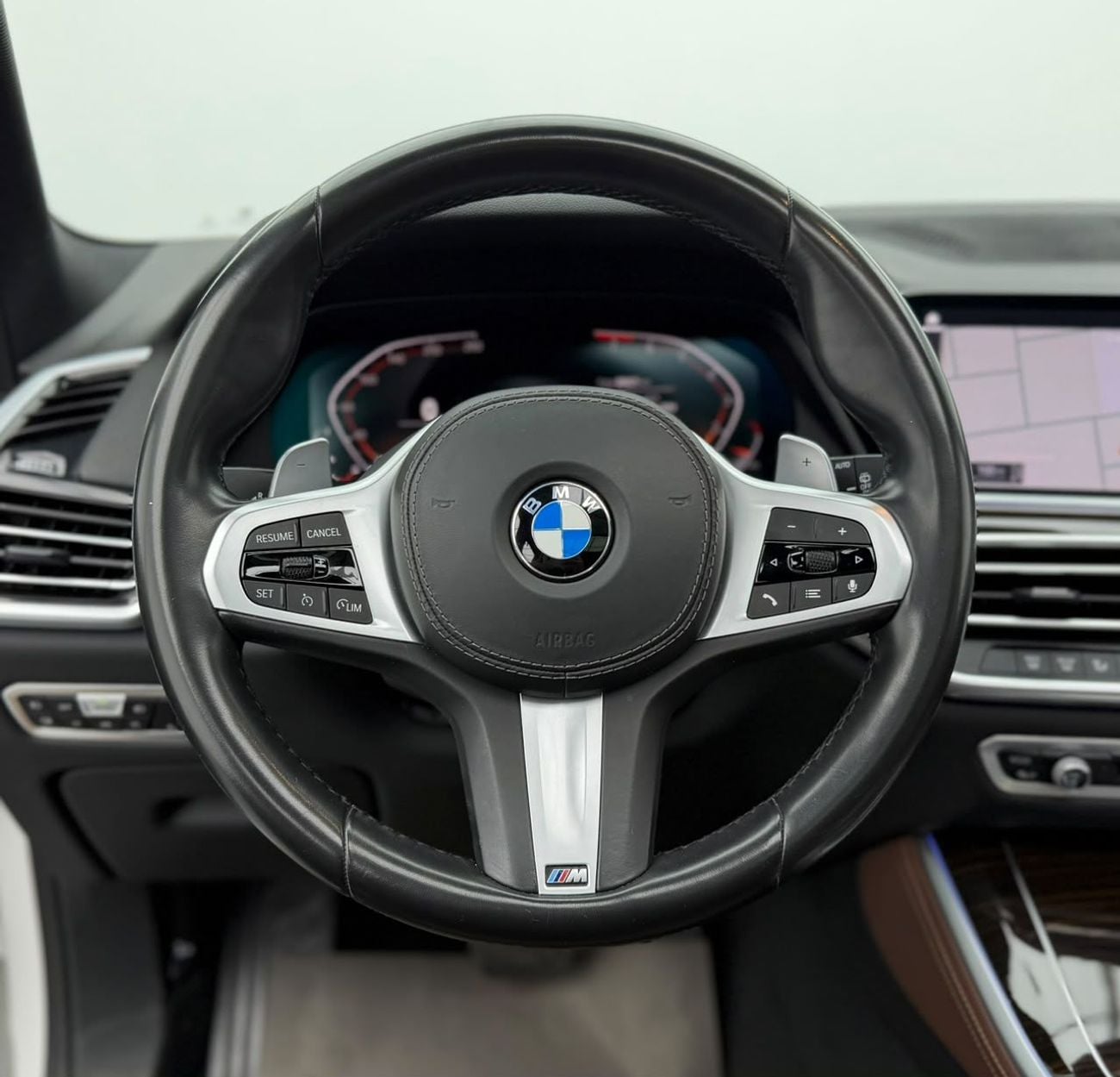 بي أم دبليو X5 40i M SPORT