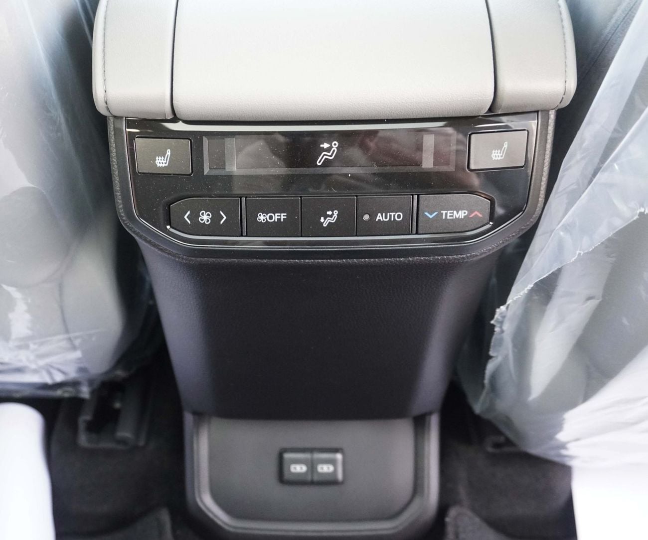 Toyota Highlander LTD HEV 2.5L A/T 2026 MODEL