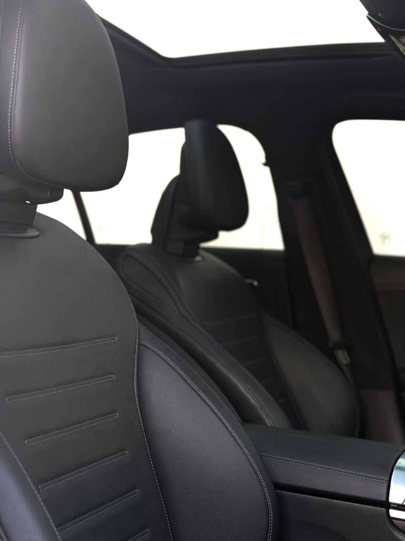 مرسيدس بنز C 300 AMG