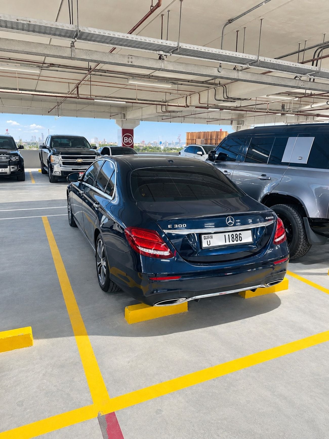 Mercedes Benz E300
