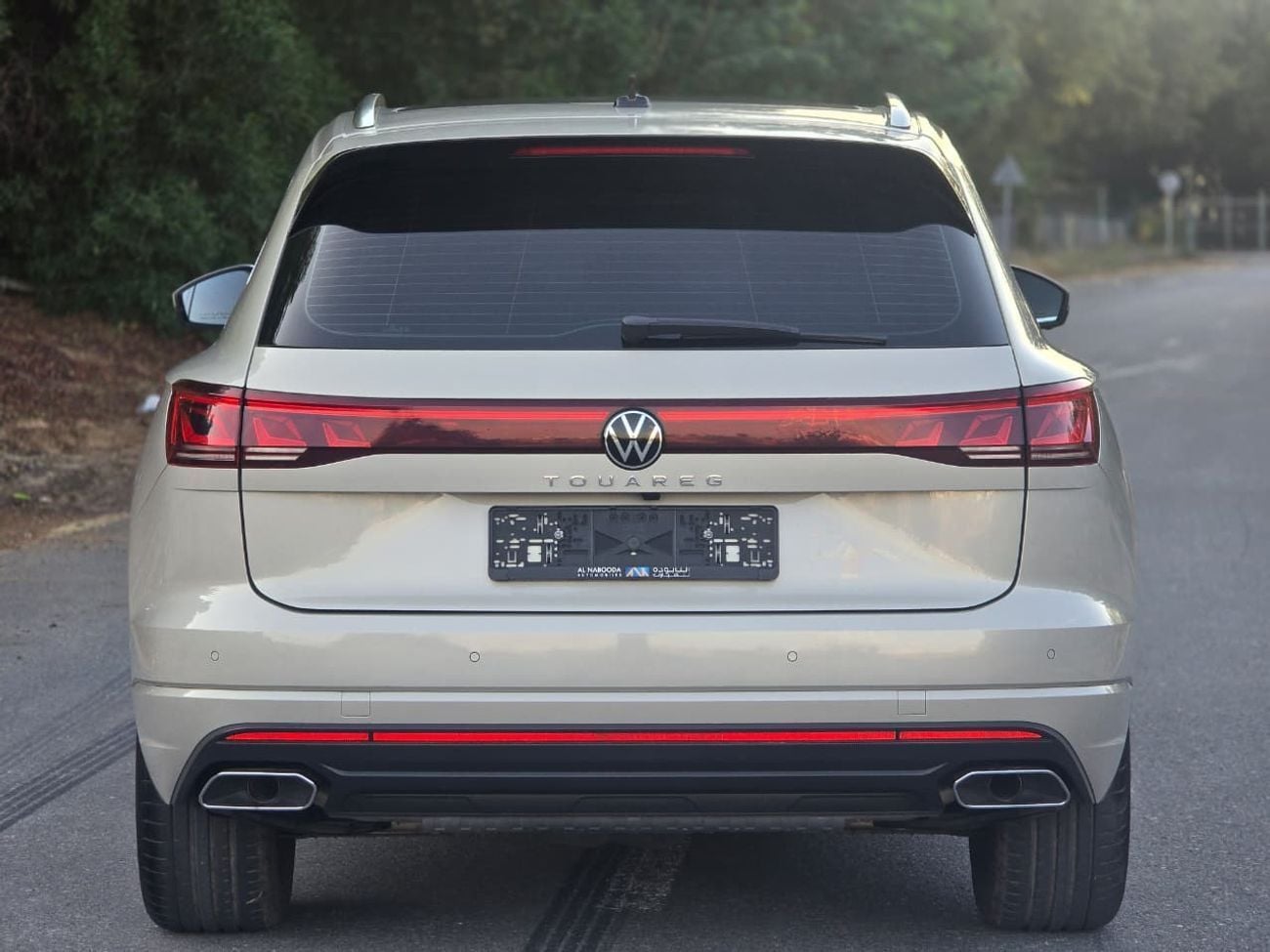 Volkswagen Touareg ELEGANCE HL 3.0L VOLKSWAGEN TOUAREG 2024 GCC // UNDER WARRNTY // LOW MILEAGE // PERFECT CONDITION