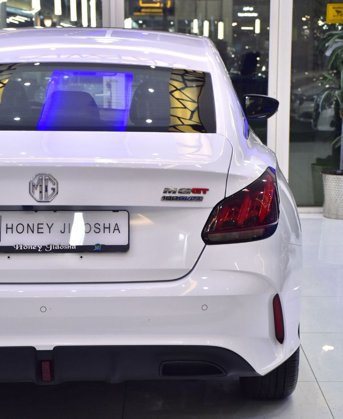 MG GT LUXURY EXCELLENT DEAL for our MG GT ( 2024 Model ) in White Color Chinese Specs