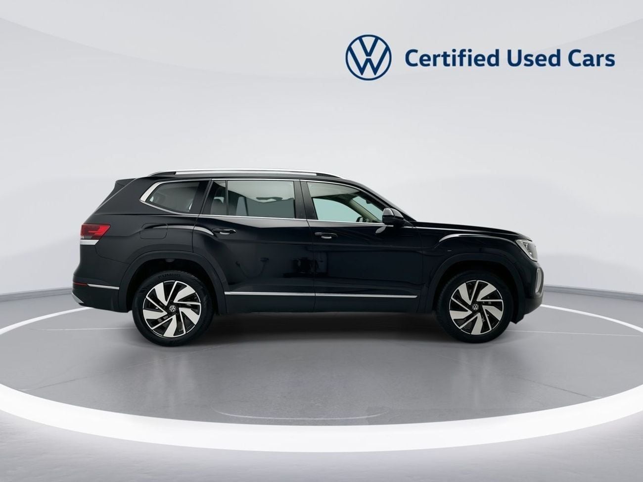 Volkswagen Teramont COMFORTLINE with Sunroof - Leather Seats 2L | VW Certified | Well Maintained