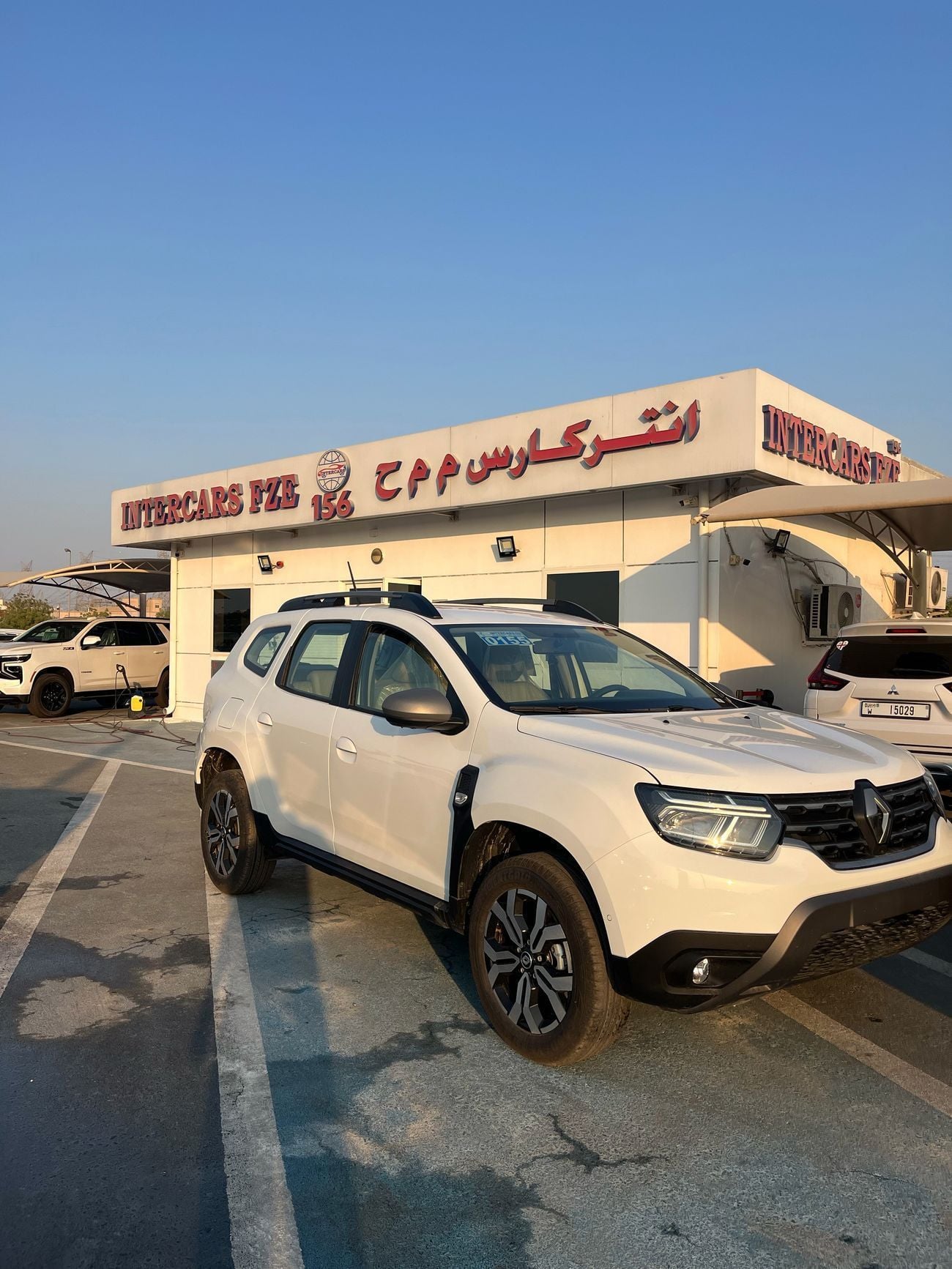 Renault Duster LE 1.6L Renault Duster 1.6L Full Option!!! FOR EXPORT ONLY