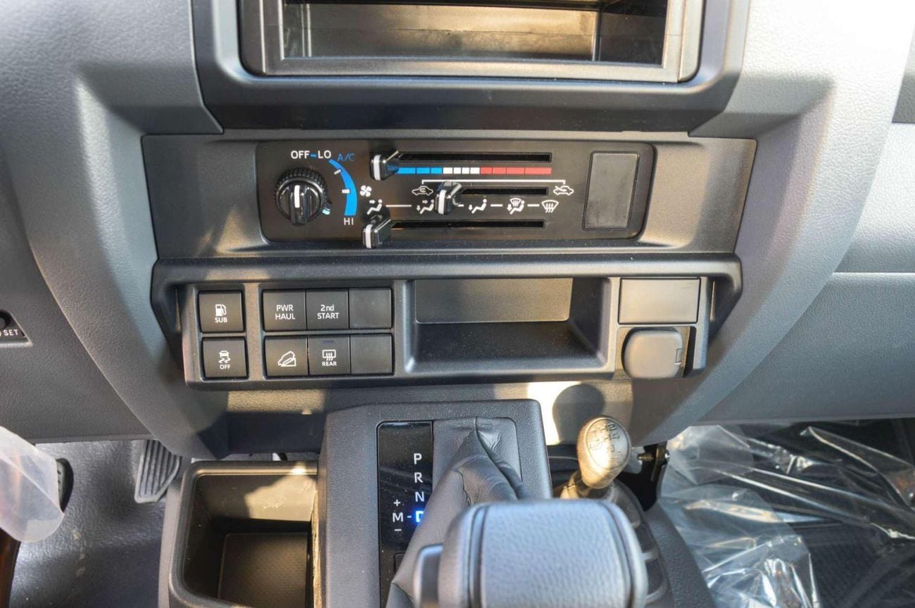 Toyota Land Cruiser 70 LC 78 HARDTOP 2.8L AT 4WD DIESEL SUV 2026