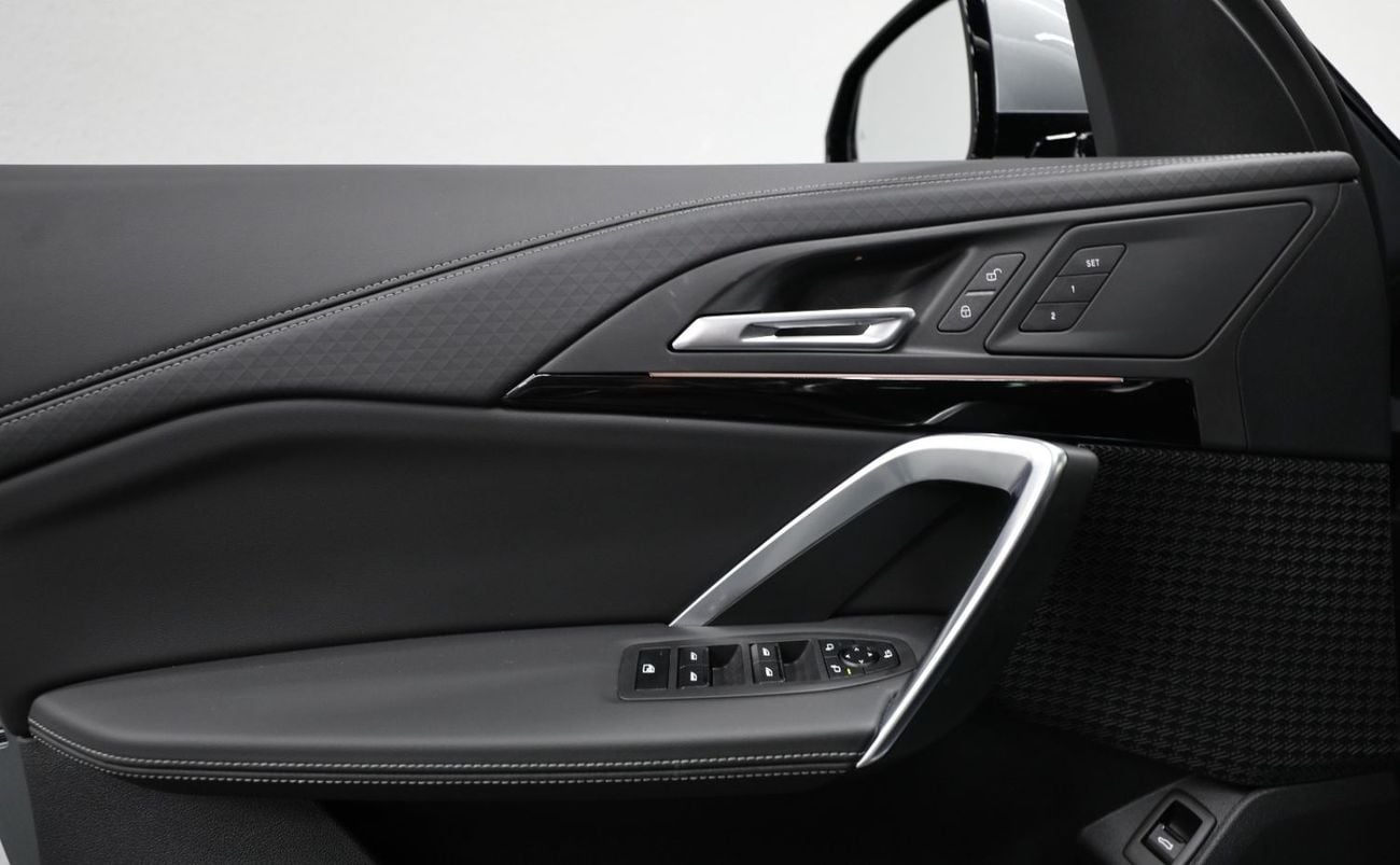 بي أم دبليو X2 SDRIVE25I M SPORT BMW X2 | Brand New | V4 2.0L turbocharged 204 Hp | 5 Years Warranty | AED 3,100 monthly