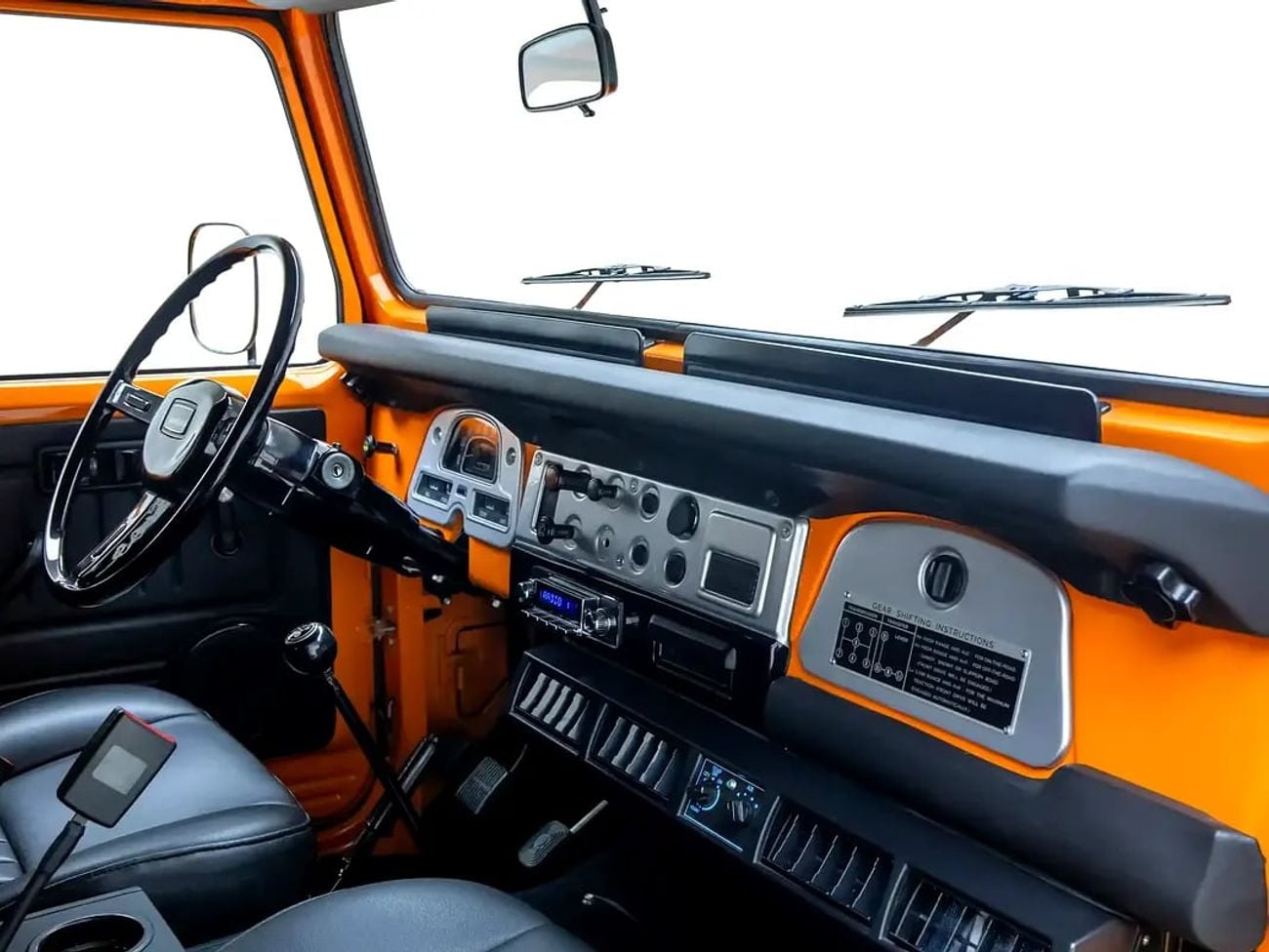 Toyota Land Cruiser Classic 4x4 - Pristine Condition