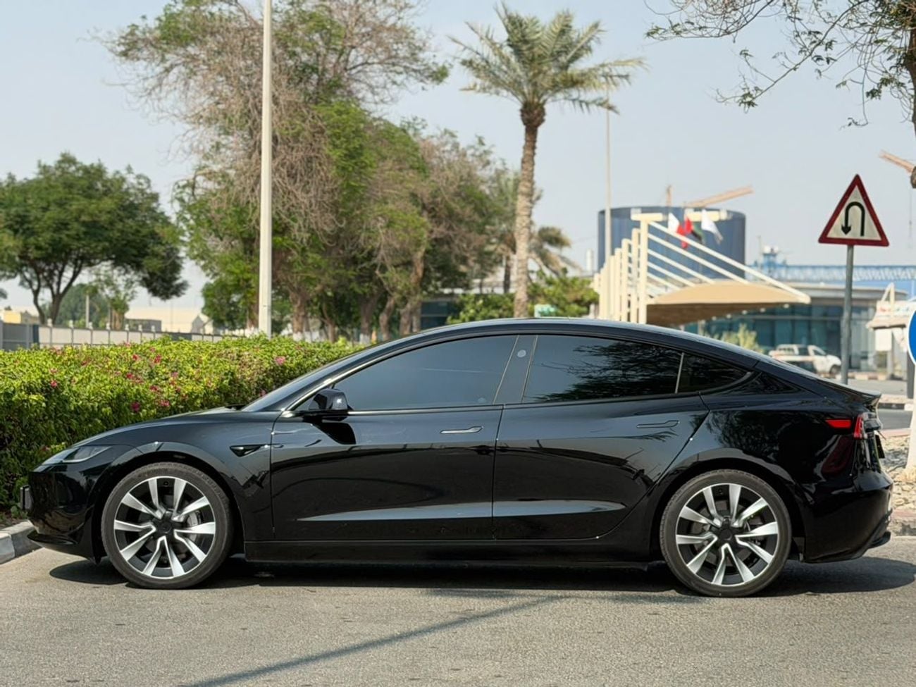 Tesla Model 3 LONG RANGE