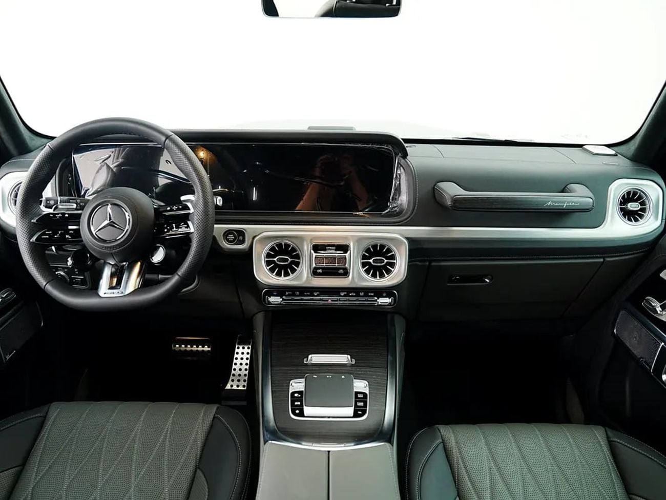 مرسيدس بنز G 63 AMG STANDARD G63 AMG | A22 | OFF-ROAD PACKAGE | WARRANTY INCLUDED