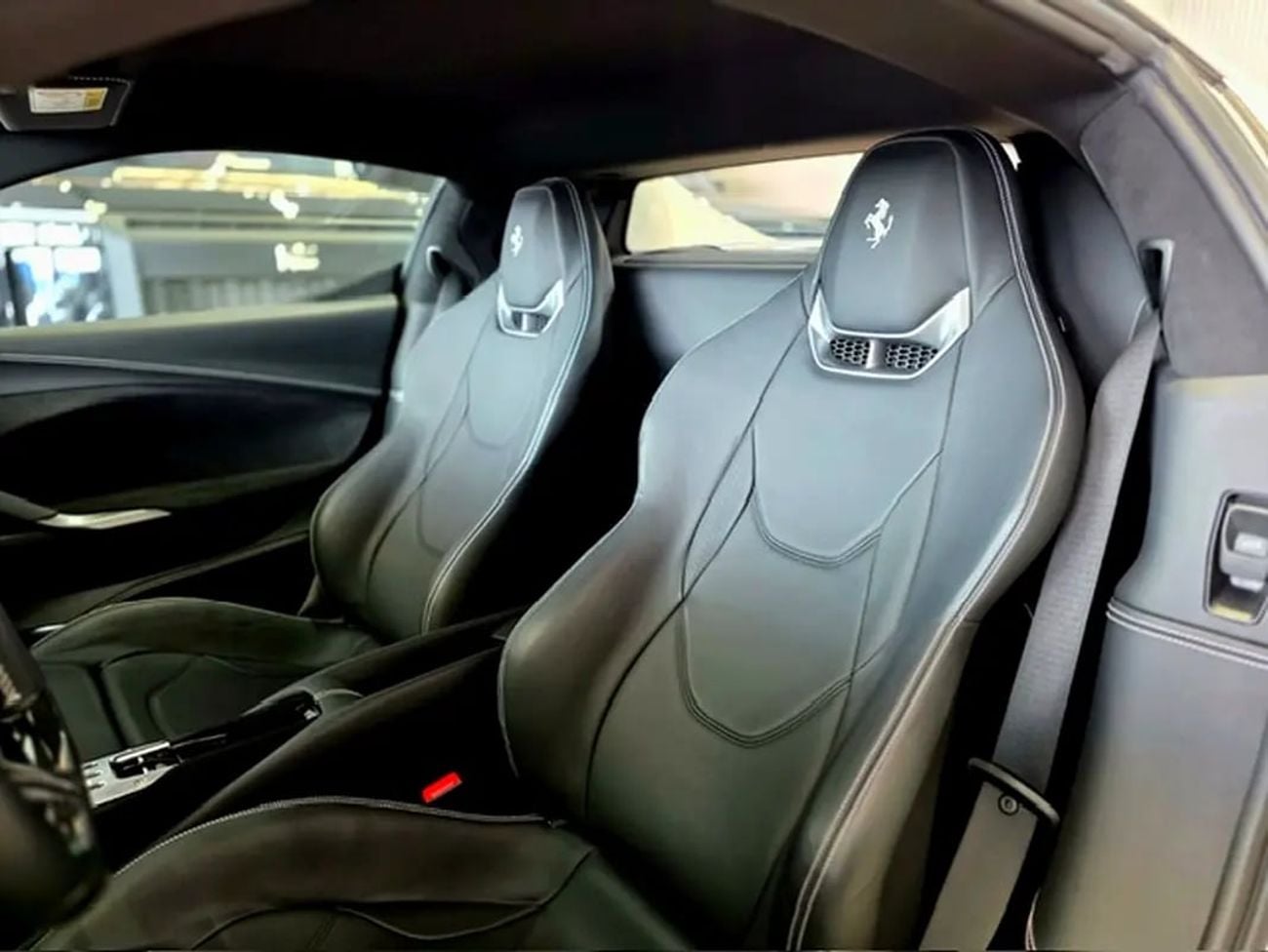 فيراري 296 GTB Brand Standard - Japanese Specs