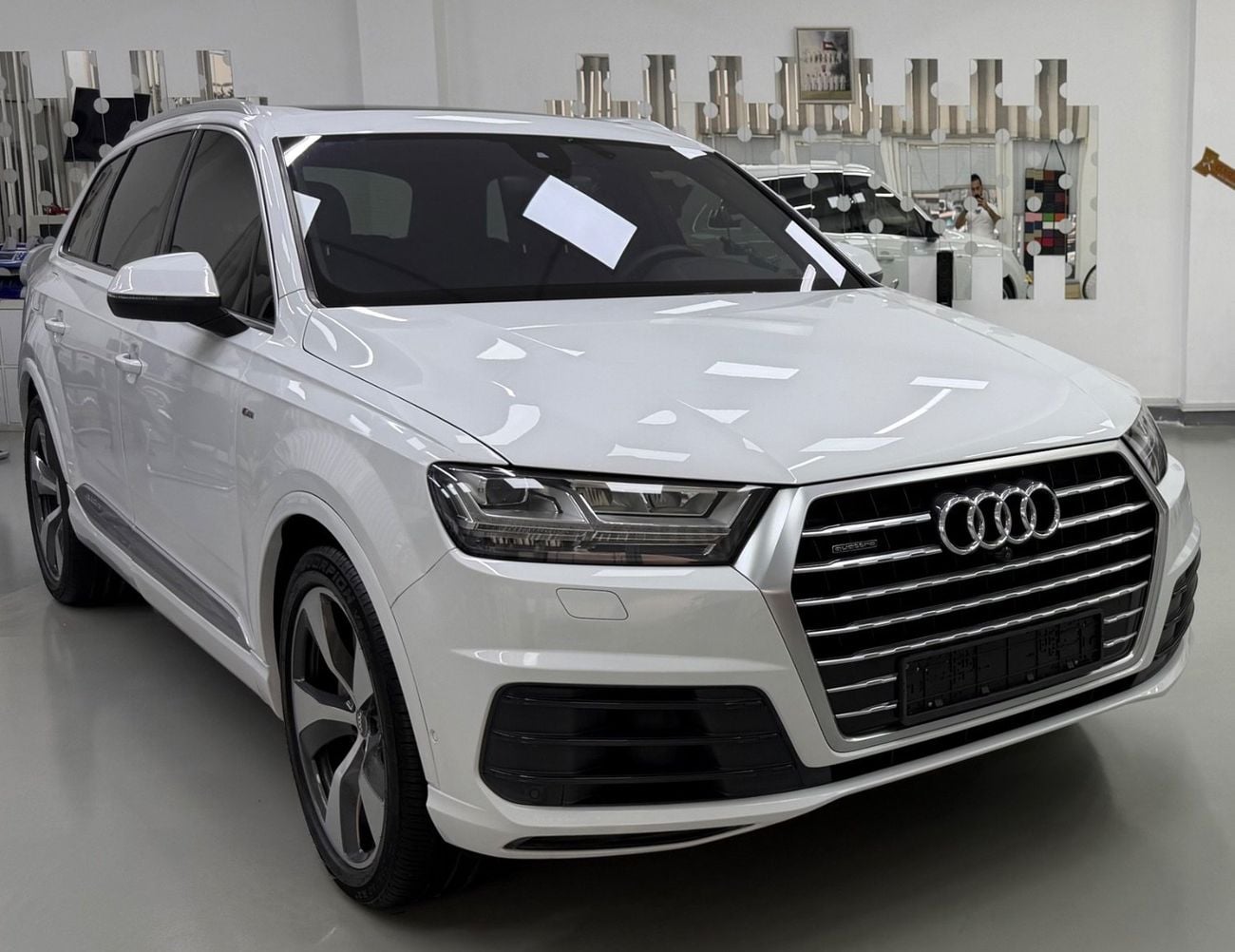 Audi Q7 45 TFSI S-LINE