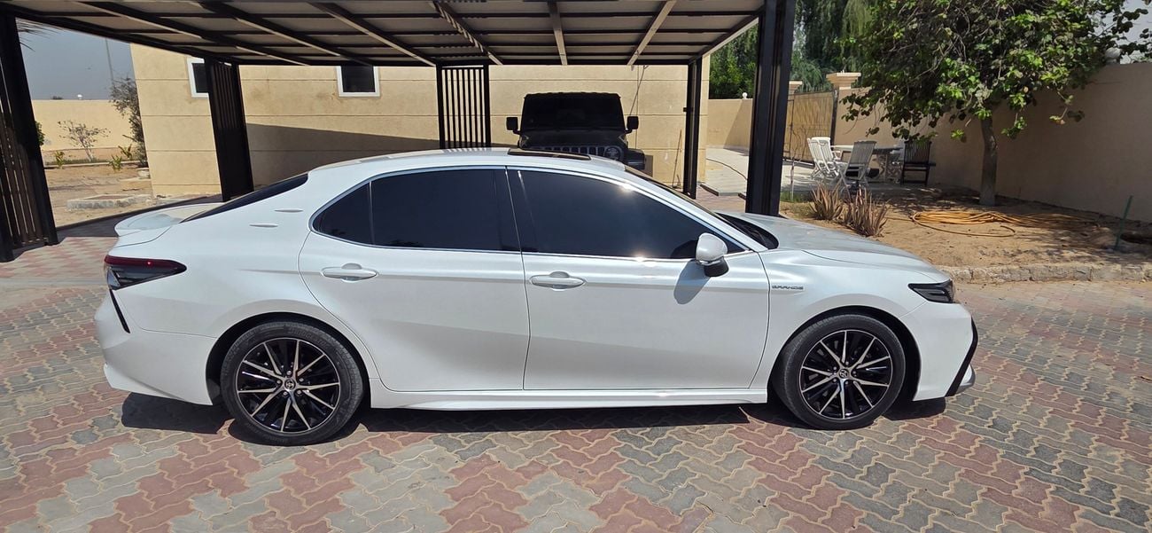 Toyota Camry SPORT