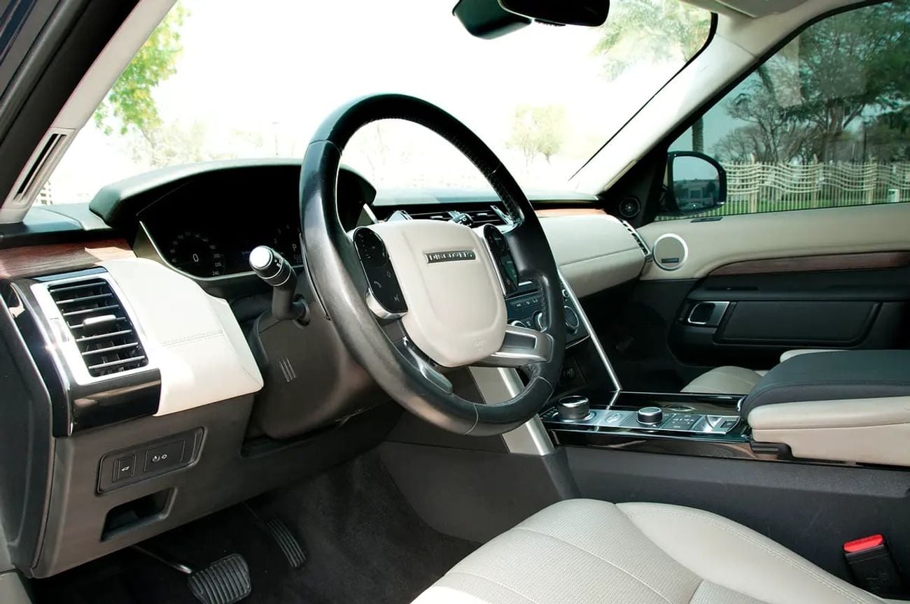 Land Rover Discovery HSE Si6 | | 7-seater luxury SUV