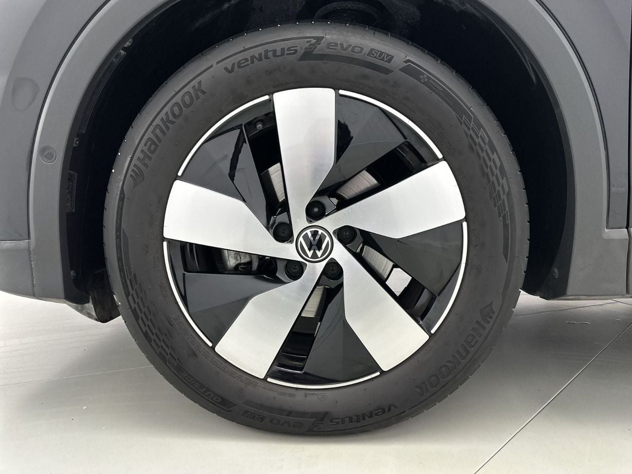 Volkswagen Tiguan LIFE PLUS Tiguan Life 1.4L | Premium Interior | Smart Features | Rear Camera | GCC Specs
