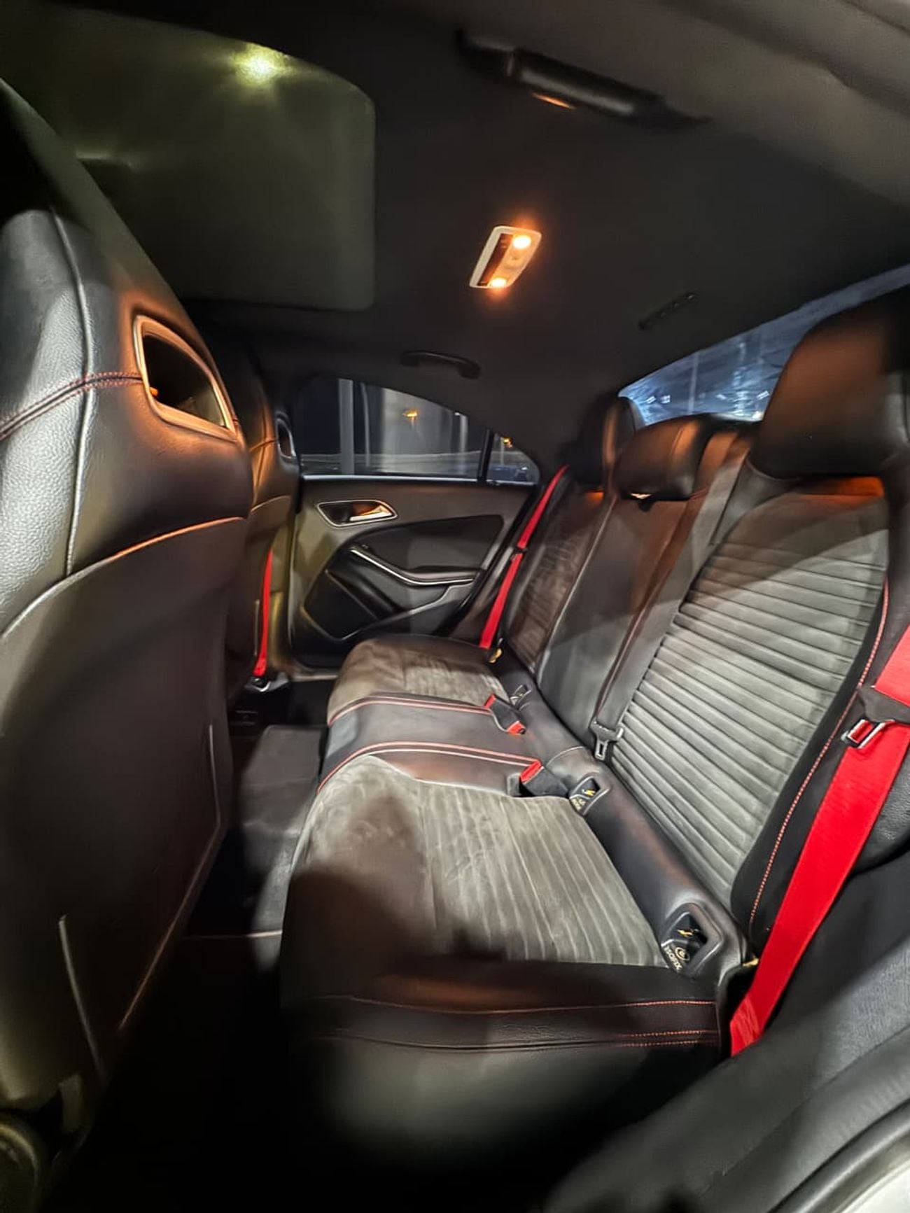 Mercedes Benz CLA250 STANDARD
