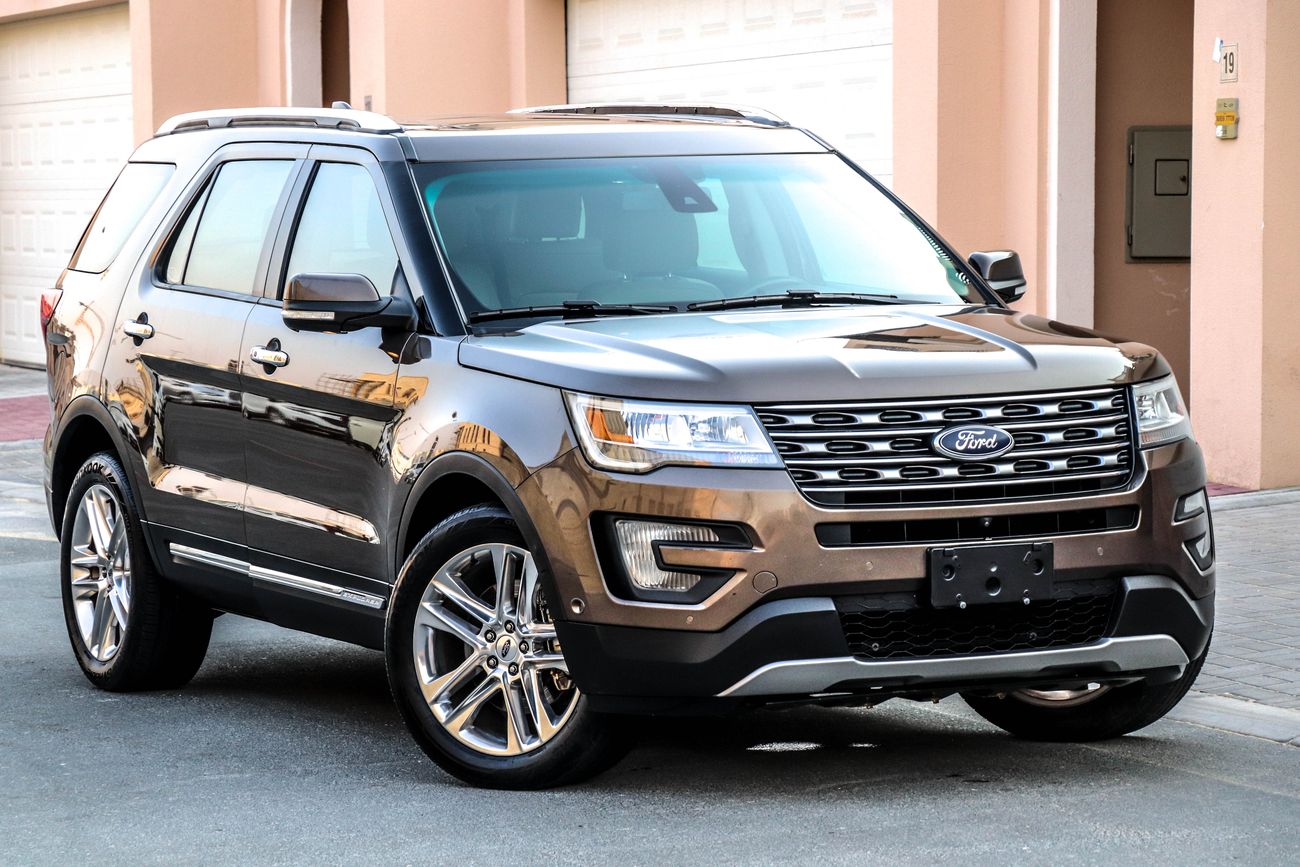 Ford Explorer Platinum 2016 GCC under Agency Warranty with Zero Down-Payment.