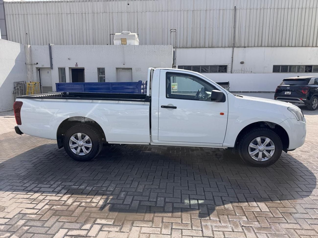 Isuzu D-MAX 4x2 Single Cab (2 Doors) MY 2027 - Made in India, GCC Spec