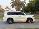 Toyota Land Cruiser GXR Grandturing V8