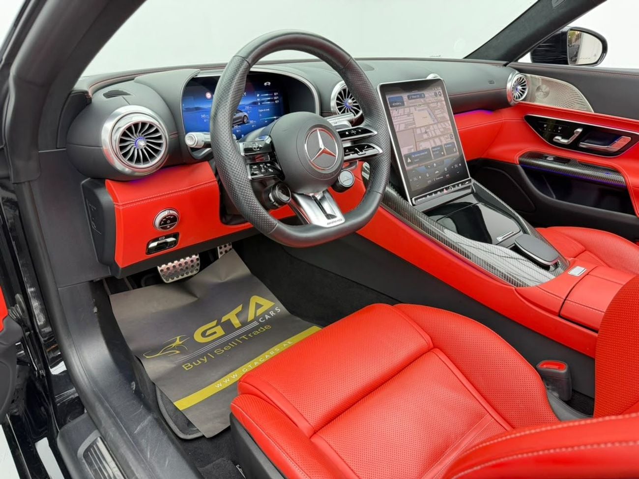 مرسيدس بنز SL 55 AMG 4MATIC+