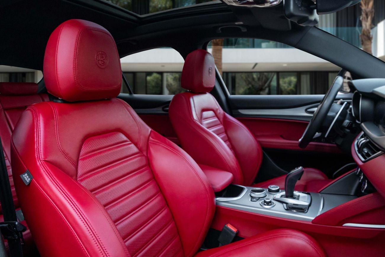 Alfa Romeo Stelvio Veloce Stelvio Veloce | 2,155 P.M | 0% Downpayment | Perfect Condition!