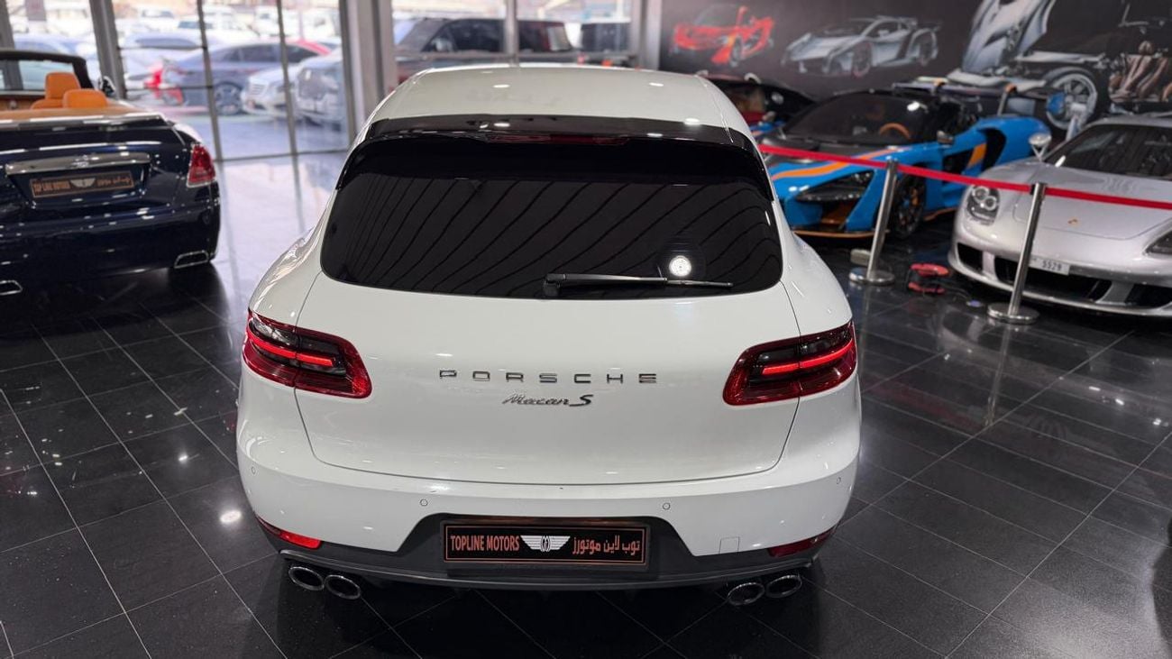 Porsche Macan S 2016 | GCC Specs | Low Mileage | Excellent Condition
