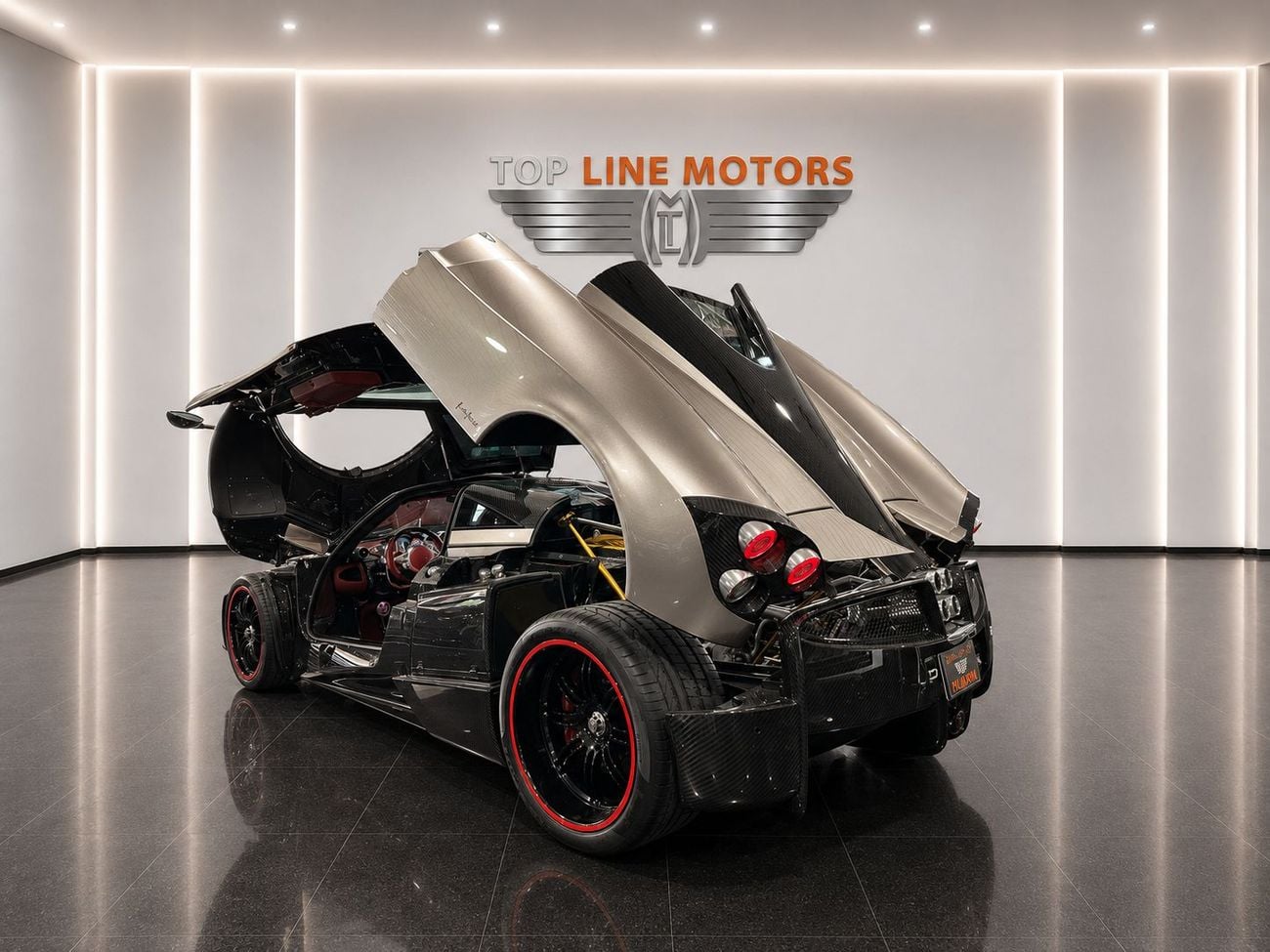 Pagani Huayra STANDARD 1 out of 100