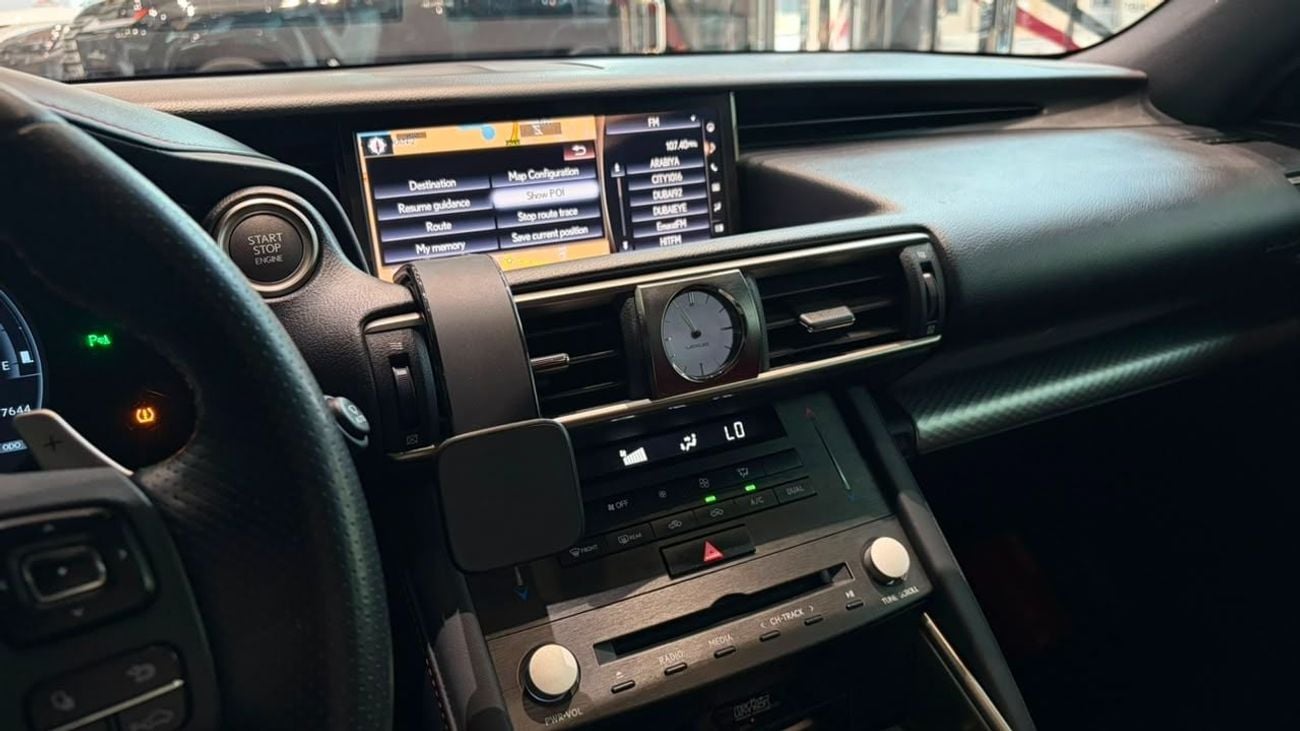 لكزس IS 350 F SPORT