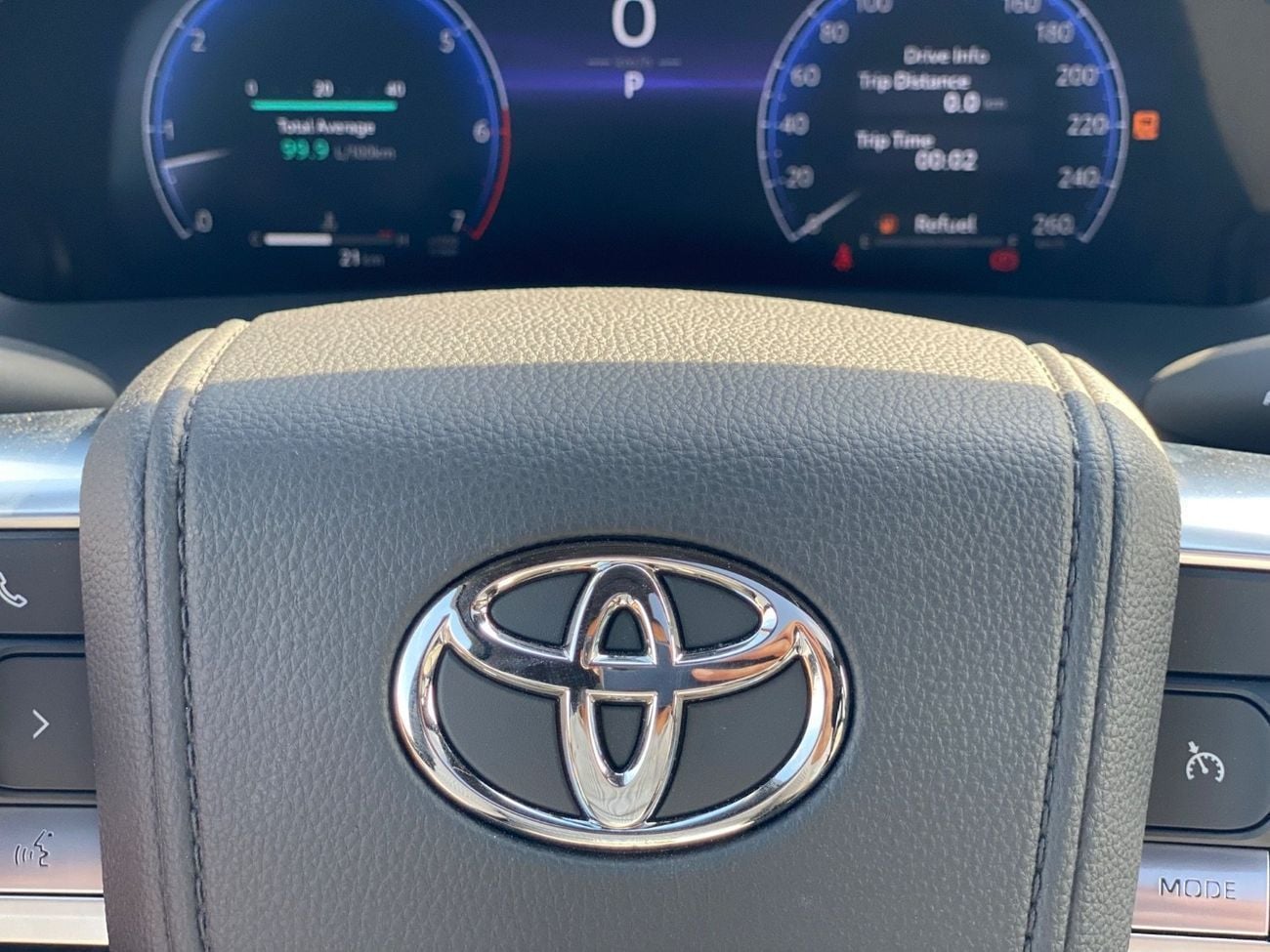Toyota Land Cruiser VXR 3.5L Brand New mod 2025