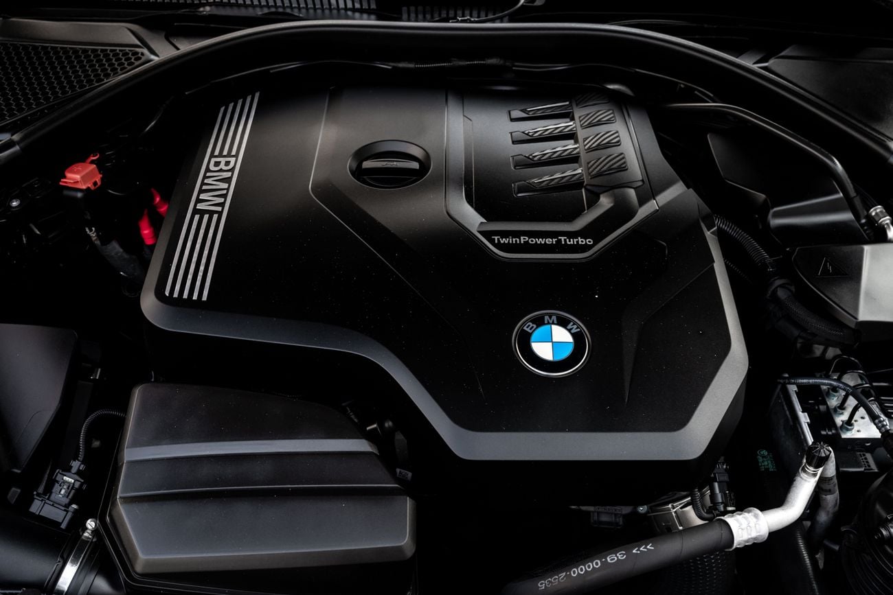 BMW 320i 320i M Sport | 2,155 P.M | 0% Downpayment | M SPORT | IMMACULATE