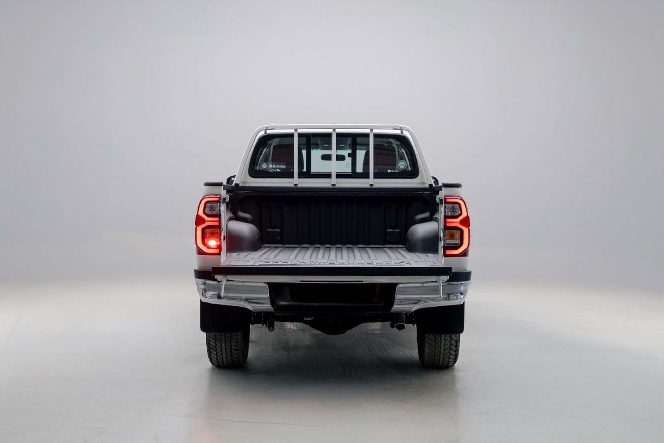 Toyota Hilux GLX 2.7L - Super White Inside Red | Export Only