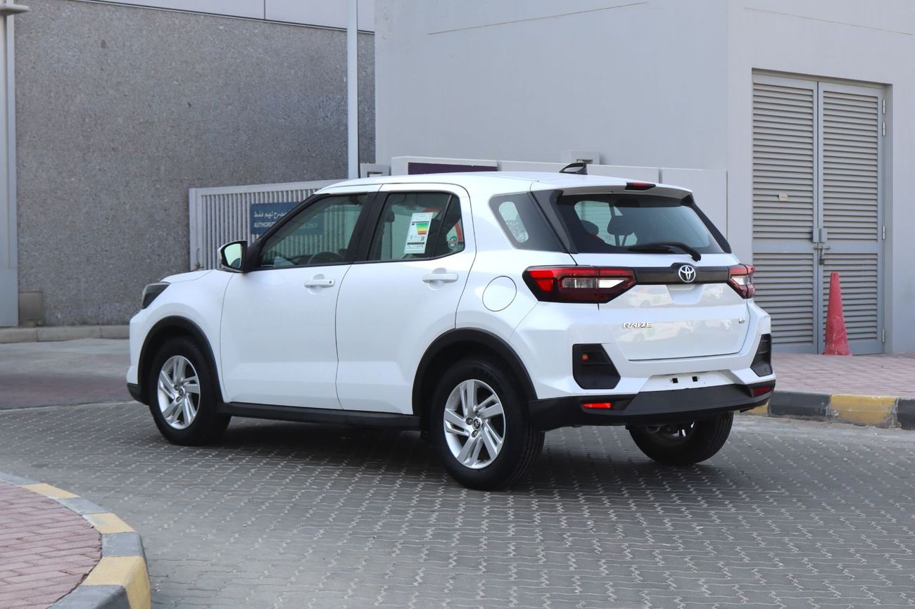 Toyota Raize E