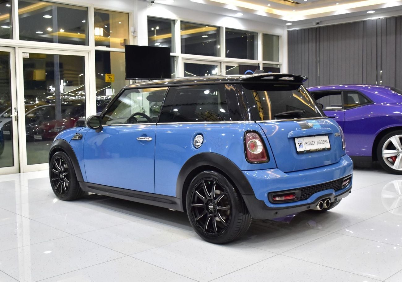 Mini Cooper S STANDARD EXCELLENT DEAL for our Mini Cooper S ( 2013 Model ) in Blue Color GCC Specs