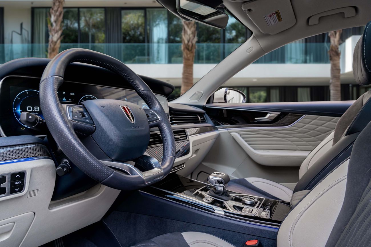 HONGQI HS5 Flagship HS5 Flagship | 1,469 P.M | 0% Downpayment | HONGQI WARRANTY
