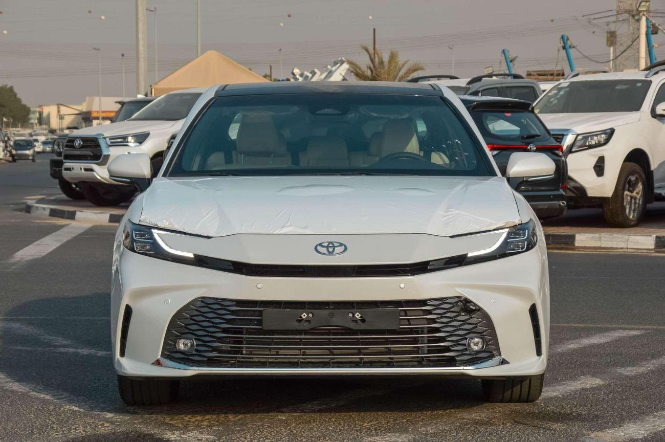 تويوتا كامري GLE HEV 2.5L FWD SEDAN 2026