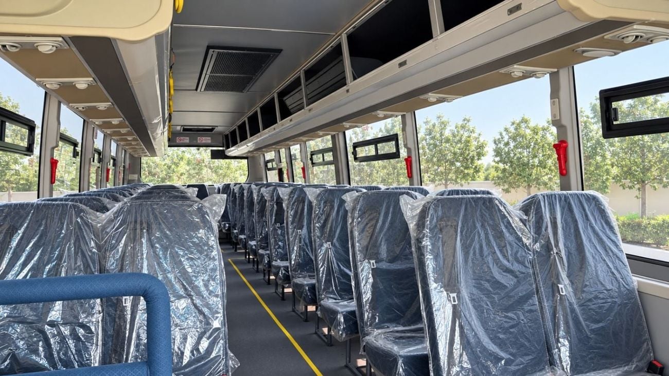 Eicher Skyline 20.15 Skyline School Bus 47 + 1 Seater