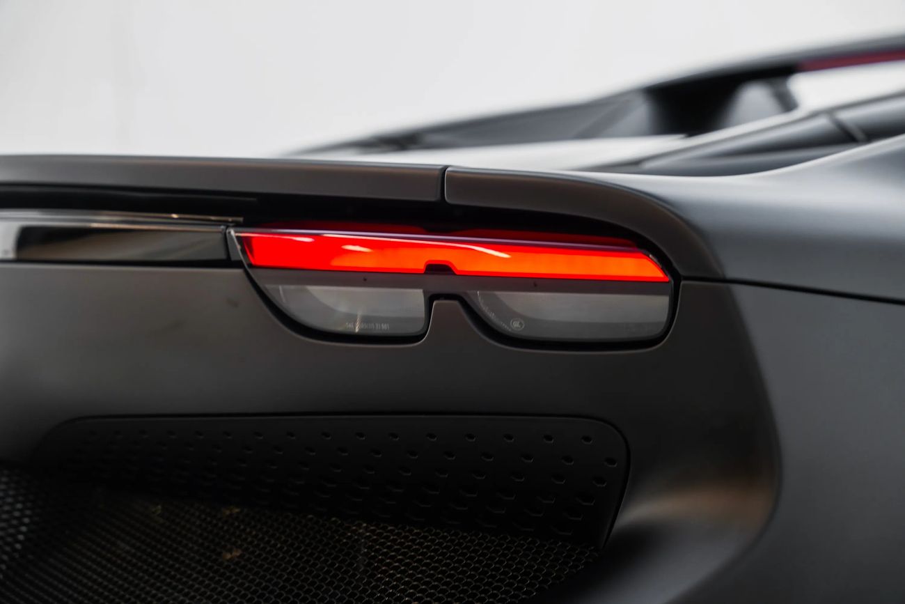 Ferrari 296