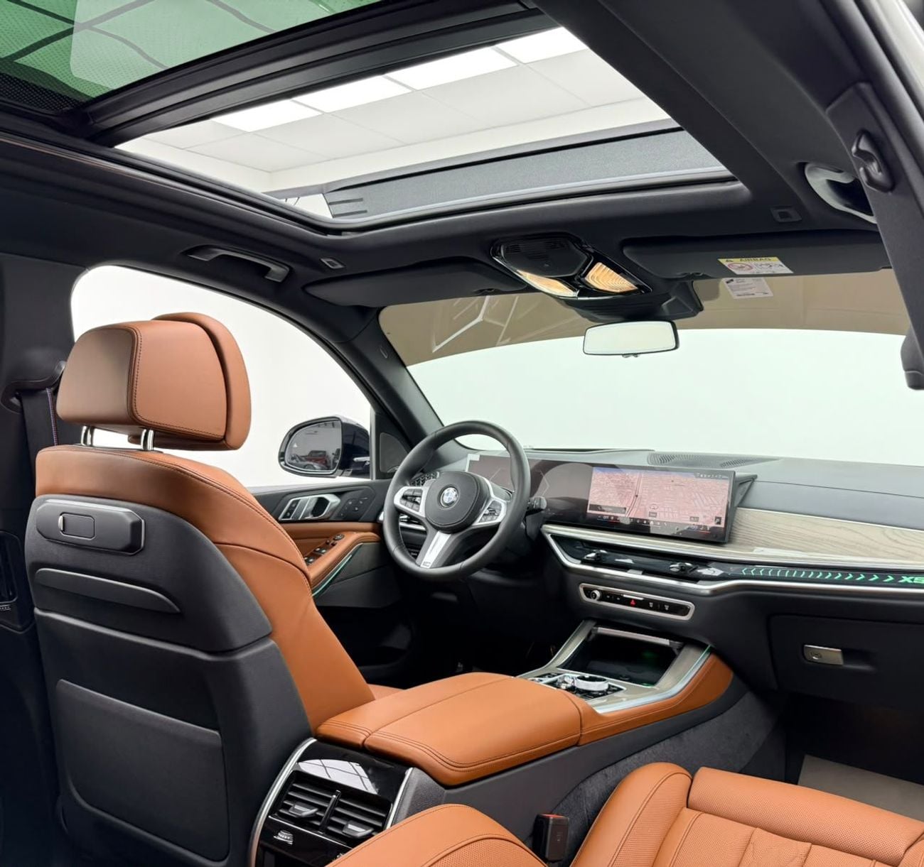 بي أم دبليو X5 XDRIVE40i M SPORT PRO بي إم دبليو X5 xDrive40i M-Sport PRO موديل 2026، ضمان بي إم دبليو + باقة خدمة 2031، سجل صيانة كامل م