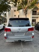 Toyota Land Cruiser VXR 5.7 V8 Grand Touring Edition