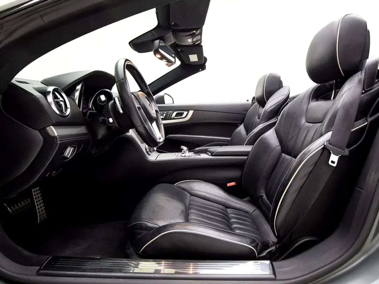 Mercedes Benz SL350 SL350 | GCC Spec