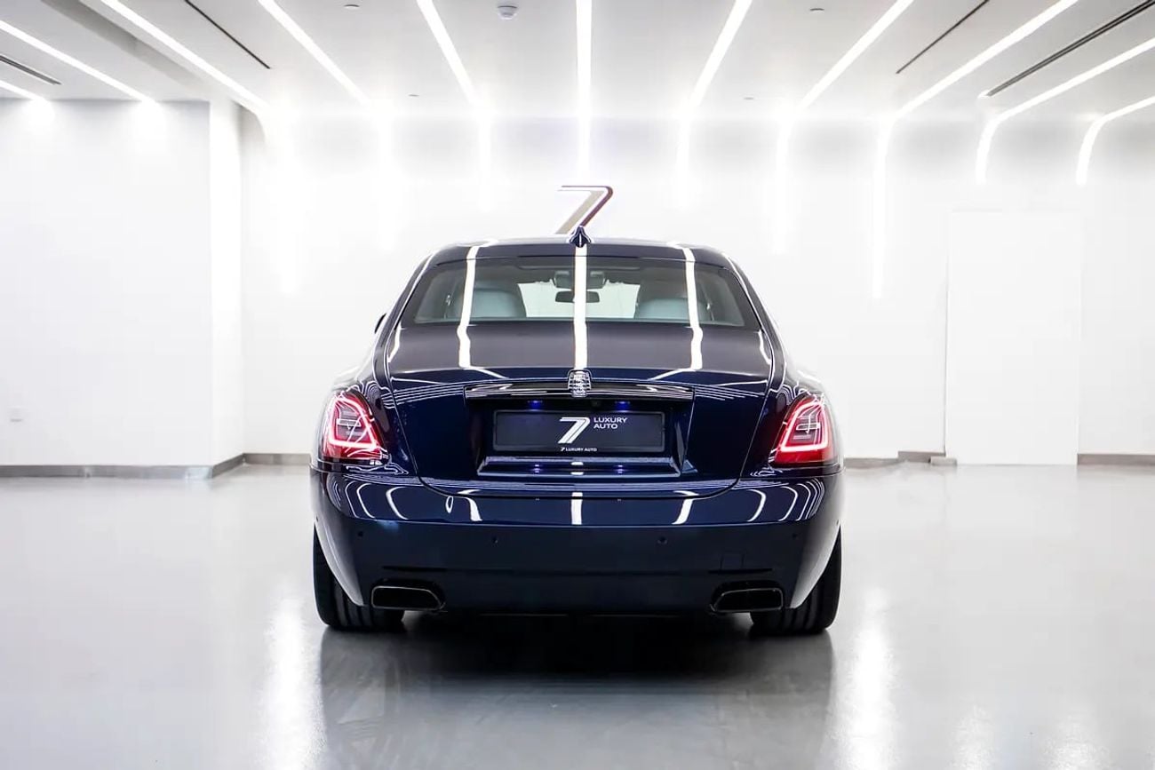Rolls Royce Ghost BALCK BADGE | GCC | UNDER WARRANTY AND SERVICE CONTRACT
