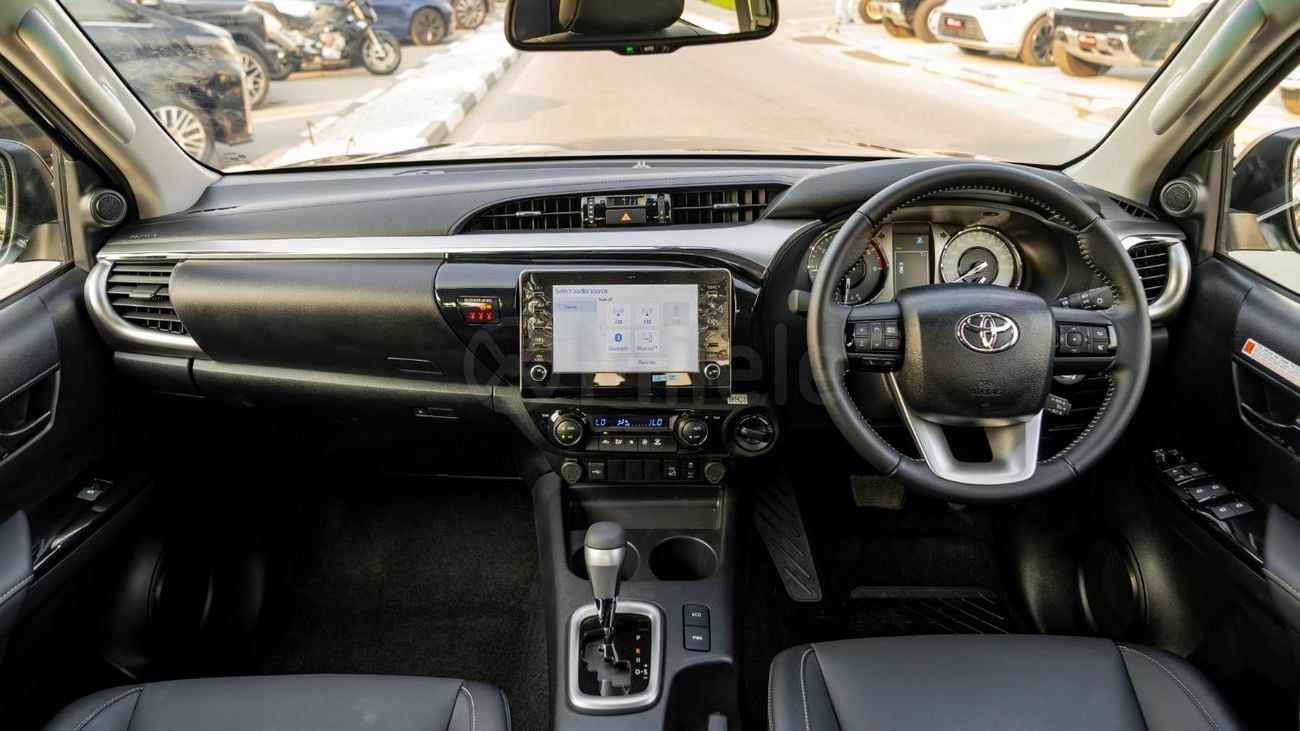 Toyota Hilux (RHD) TOYOTA HILUX DC | EXPORT ONLY