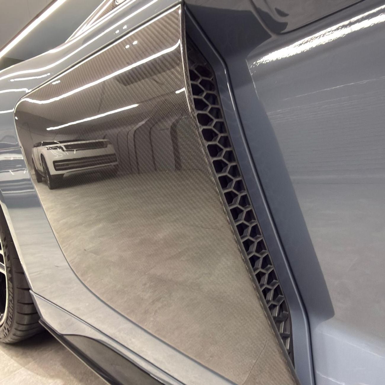 Audi R8 V10 PERFORMANCE GCC V10 under warranty