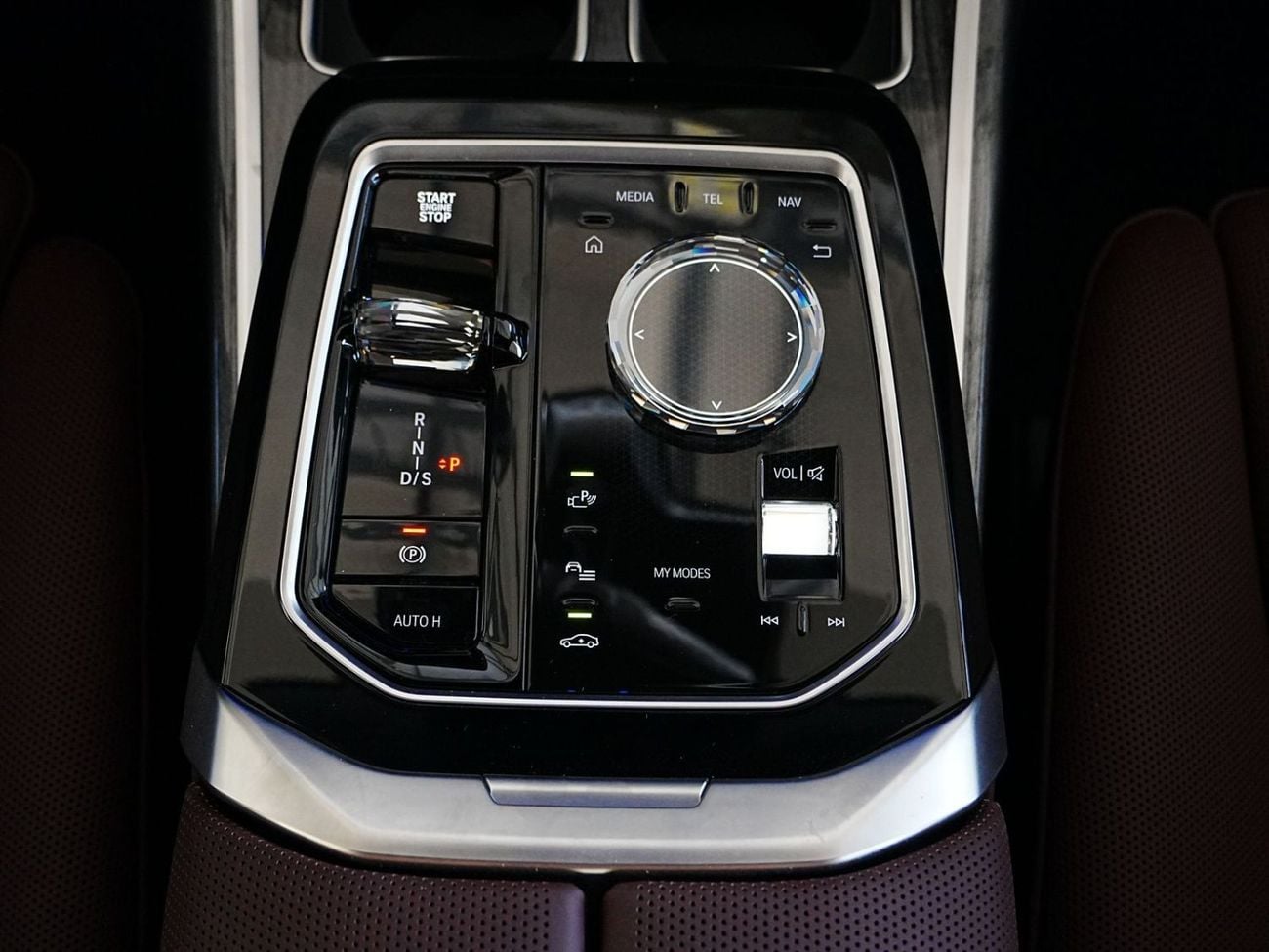 بي أم دبليو 740i ماستركلاس M SPORT PACKAGE