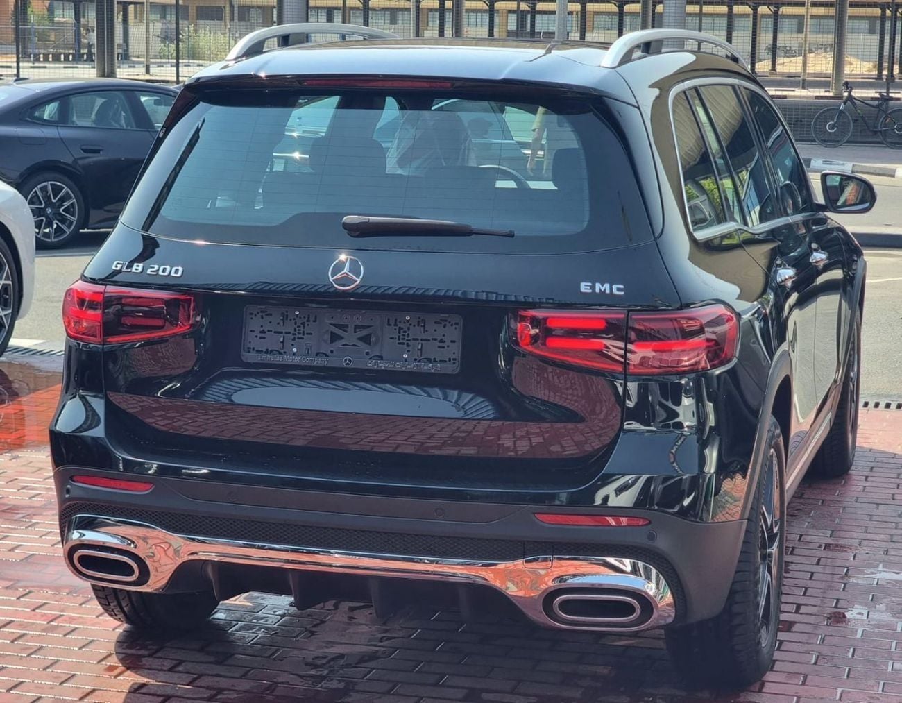 Mercedes Benz GLB200 STANDARD SUV 7 Seater Under Warranty 2025 GCC
