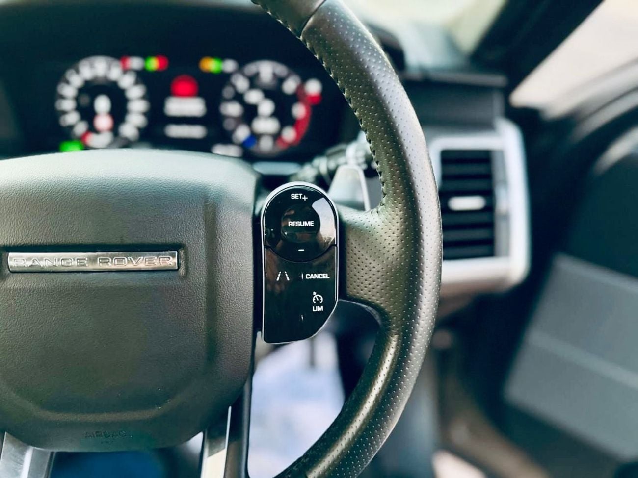 Land Rover Range Rover Sport SE RHD