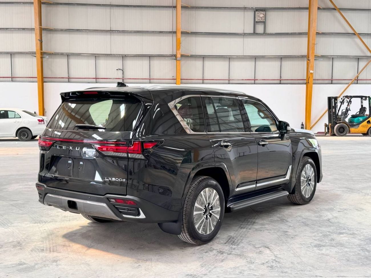 Lexus LX 500 URBAN 3.3L DIESEL 26-SPEAKER ML URBAN RADAR BRAND NEW 0KM