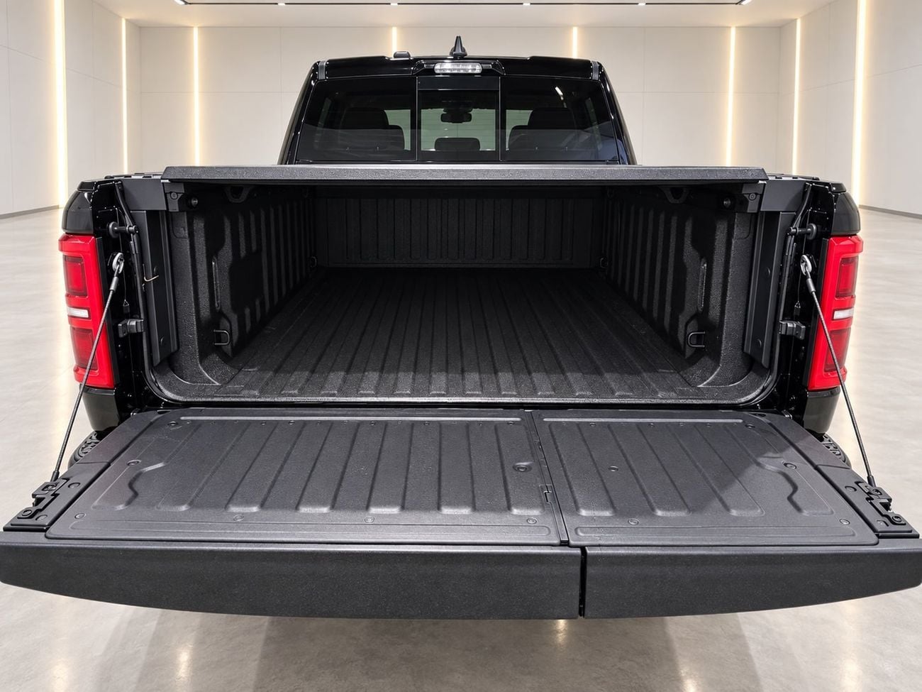 RAM 1500 LIMITED FULL SPEC LIMITED NIGHT PACKAGE 5.7