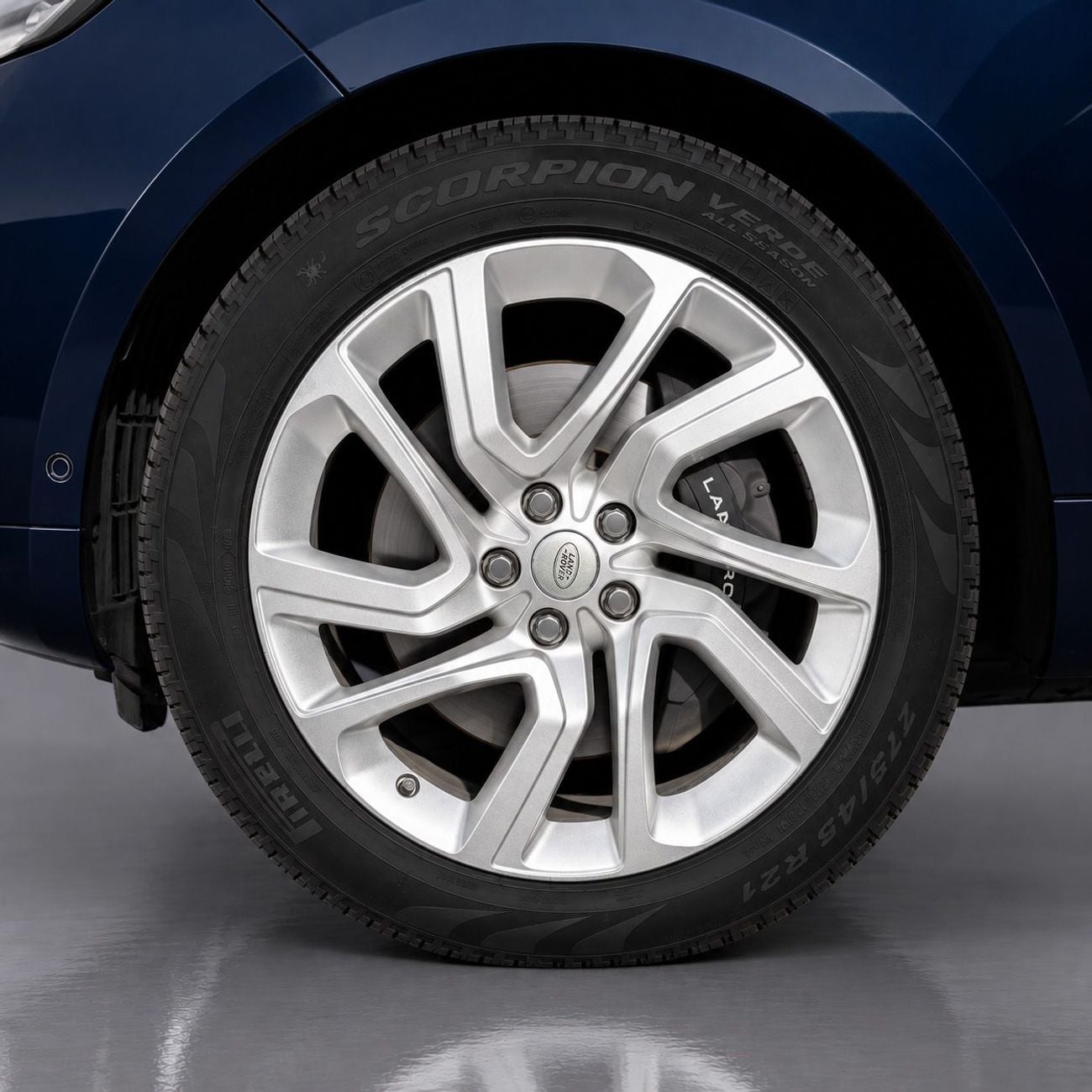 Land Rover Range Rover Sport HSE AED 2,682 P.M • 0% Downpayment • Range Rover Sport HSE • 1 Year Warranty