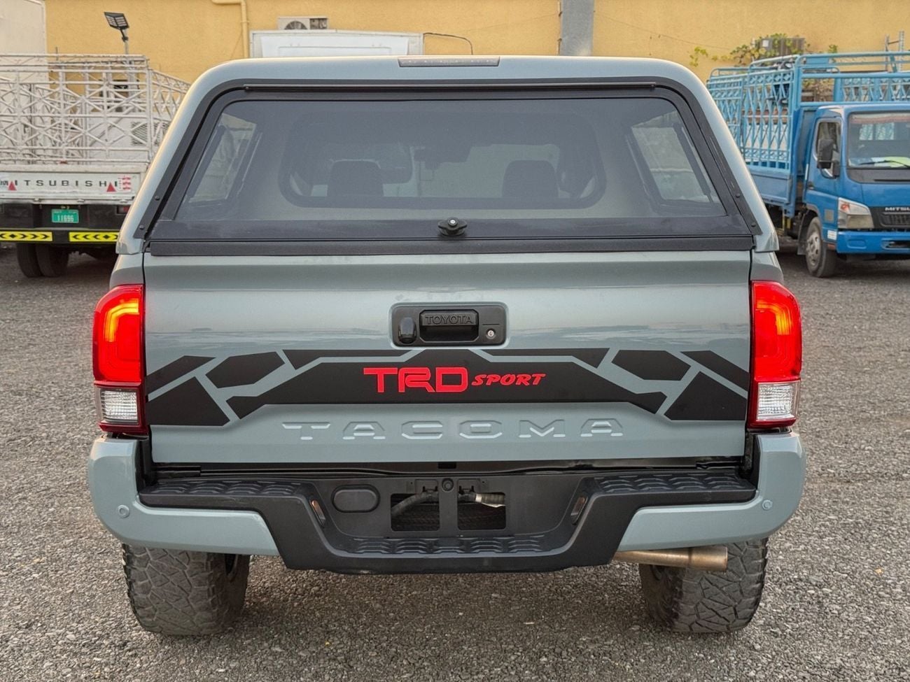تويوتا تاكوما SR5 2020 V4 2 DOOR MONSTER USA SPEC