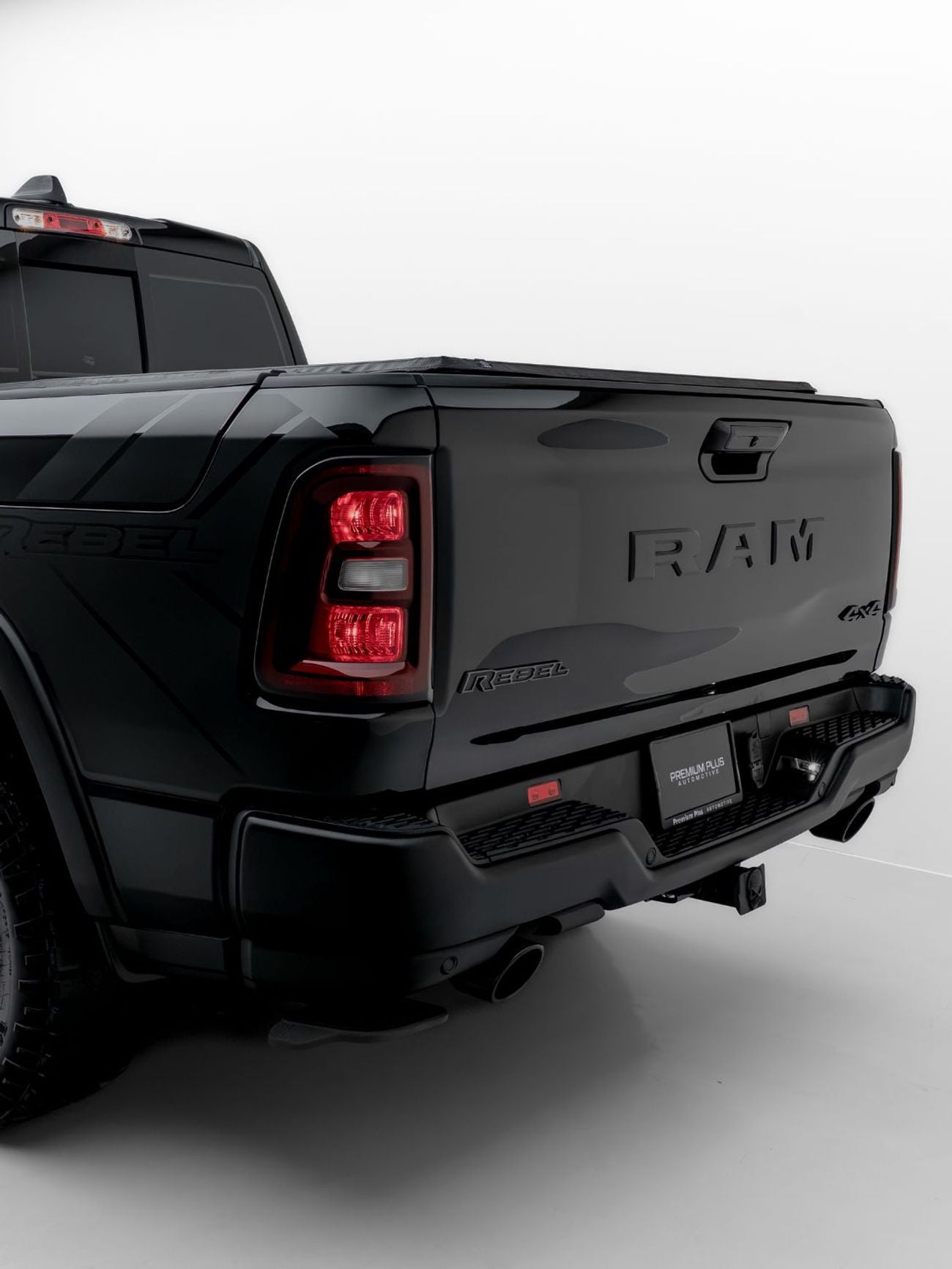 RAM 1500 REBEL CREW